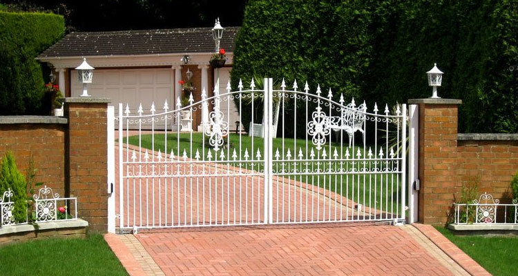 Sliding Driveway Gate Installation Sherman Oaks